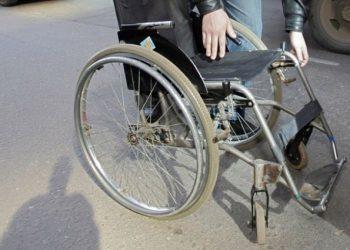 Водитель на «Lexus» сбил насмерть мужчину в инвалидной коляске