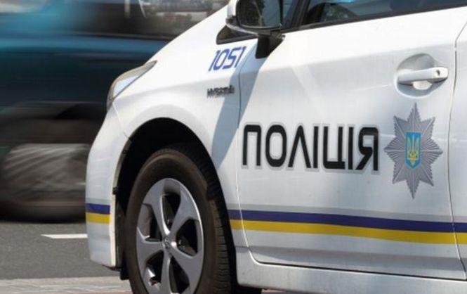 Во Львовской области горит деревообрабатывающий цех