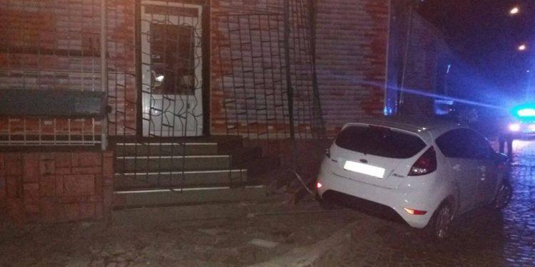 В Мукачево прокурор устроил аварию и ударил полицейского