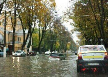 Ливень затопил Одессу