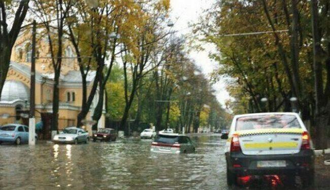 Ливень затопил Одессу