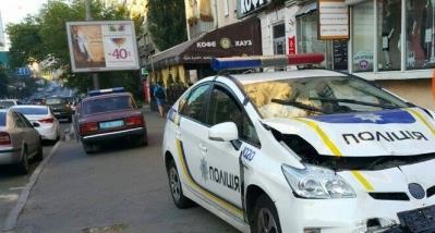 В Киеве врезались авто патрульных врезалось в такси