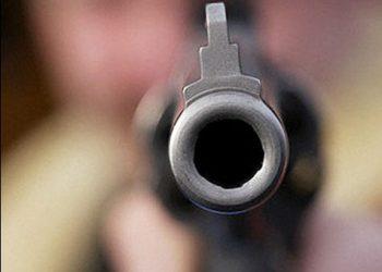 В Донецке местный житель застрелил российского танкиста