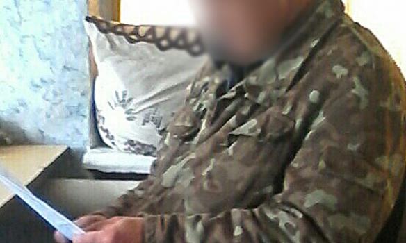 В Полтаве на взятке поймали чиновника предприятия Минобороны