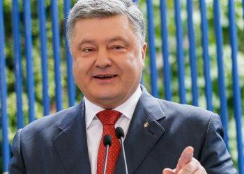 СМИ: У Порошенко опровергли желание купить «112 канал»