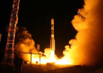 «Роскосмос» планирует арендовать территории в Китае, - пресса