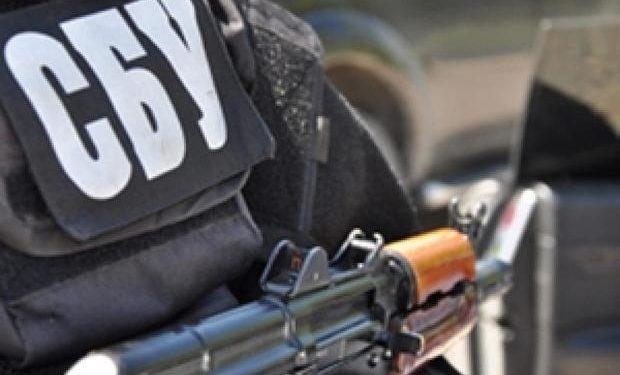 На границе с Россией задержан гражданин Узбекистана с камерой