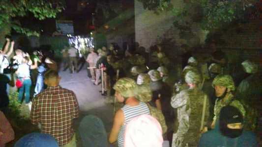 После потасовки в Киеве задержали около 30 человек