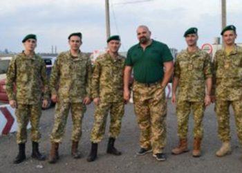 Вирастюк накормил бойцов АТО варениками