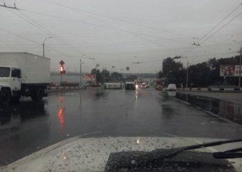 В Запорожье перевернулась маршрутка