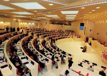 В ЦИК Грузии сообщили, сколько партий проходит в парламент