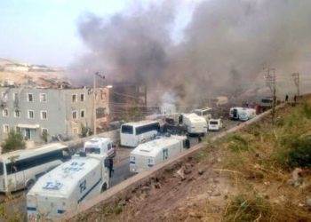 9 человек погибли в терактах накануне в Турции