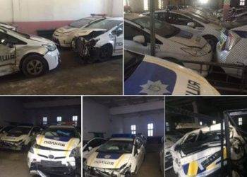 Фотографии "кладбища" полицейских Приусов появились в сети