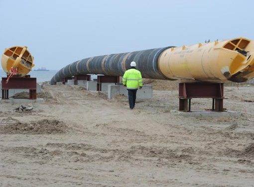 В Германии не должны поддерживать "Северный поток-2", - политик