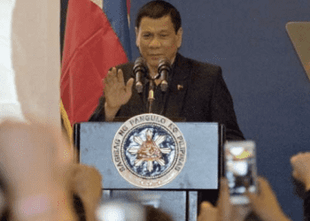 Президент Филиппин опять оскорбил Барака Обаму