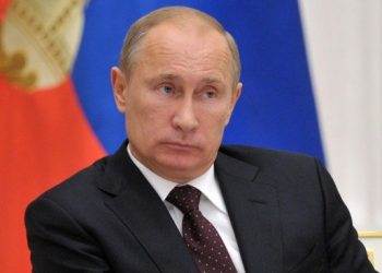 Путин согласен на размещение вооруженной миссии на Донбассе, - Песков