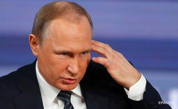Президент России назвал "удивительными идиотами" организаторов энергоблокады Крыма
