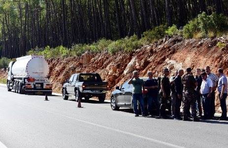 В Анталии преступники обстреляли шоссе управляемыми ракетами