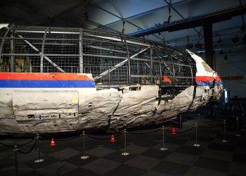 СМИ: Нидерланды не исключают международный трибунал по делу о крушении МН17