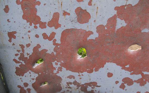 Семейная пара подорвалась на растяжке в Черниговской области