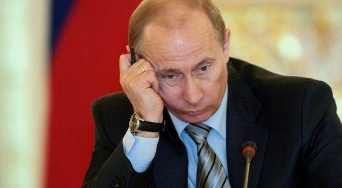 Путин разочаровал россиян: озвучены неожиданные цифры опросов