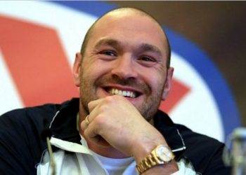 Тайсон Фьюри опроверг свое заявление об уходе из бокса