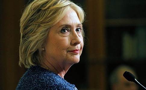 Клинтон установила рекордный отрыв от оппонента Трампа