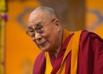 Приемником Далай-ламой может стать женщина