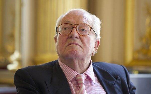 Европарламент лишил Ле Пена иммунитета