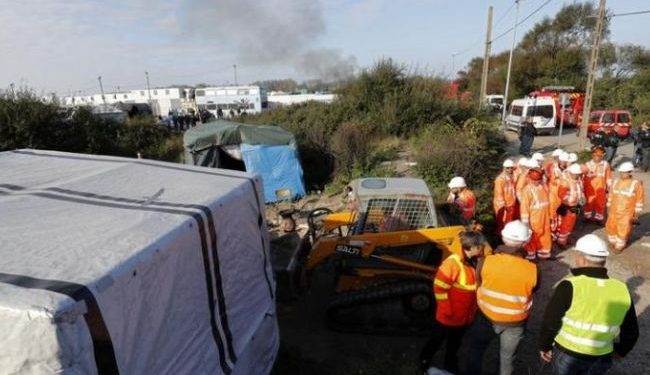 В лагере беженцев в Кале случился пожар