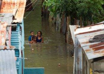 Смертоносный ураган Мэтью бушет на Гаити