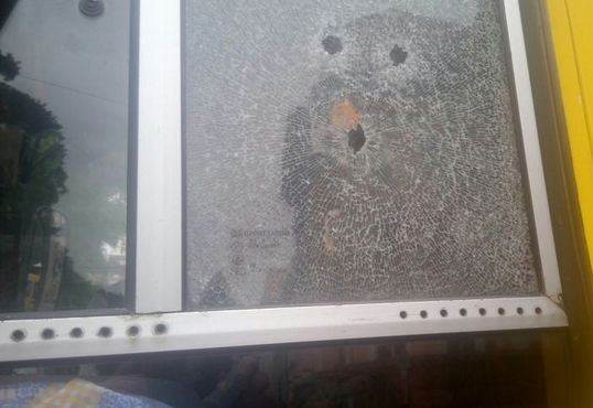 В Одессе парень пытался остановить маршрутное такси стрельбой из пистолета