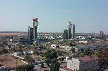 Одесский припортовый завод возобновил работу