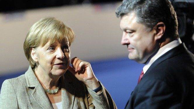 Порошенко обсудил с Меркель безвизовый режим и Донбасс