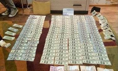 У судьи из Днепра нашли десятки тысяч долларов и евро