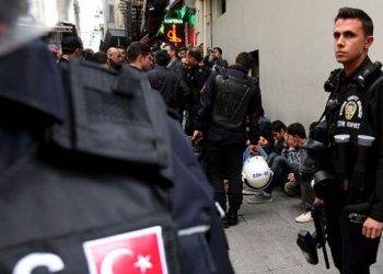 В Турции около 35 тысяч человек арестованы за связи с Гюленом, - пресса