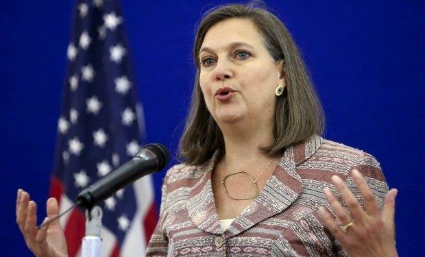 Нуланд снова едет в Россию договариваться о мире на Донбассе