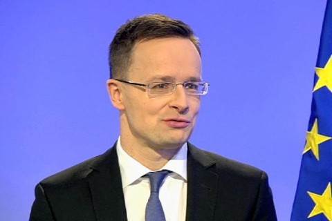 Венгрия требует от Евросоюза безвизовый режим для Украины