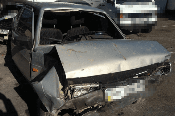 Группа пьяных школьников свалилась на авто с моста