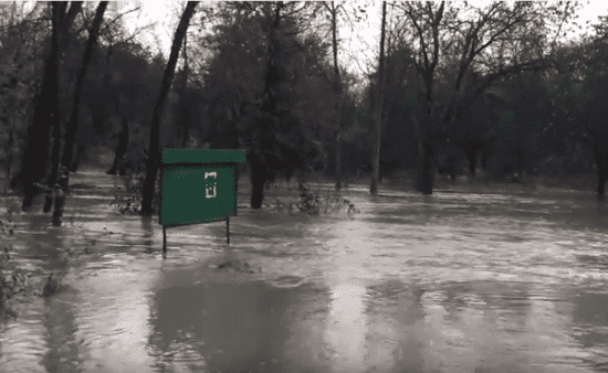 Ужгород страдает от паводков, - видео