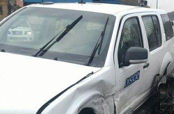 Машина ОБСЕ попала в ДТП