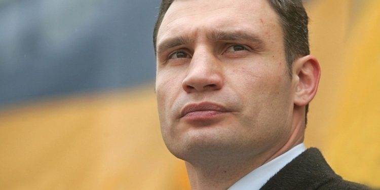 Градоначальник Киева возненавидел снег