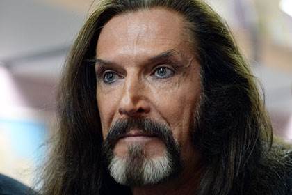 Джигурда подрался c адвокатом супруги у здания суда в Подмосковье