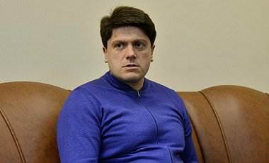 Депутату из БПП запретили выезд из Украины из-за долгов перед банками