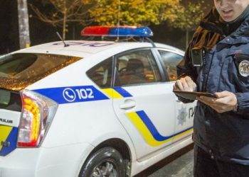 Возле одной из школ Мелитополя сработало взрывное устройство