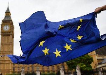 Против выхода из ЕС выступило большинство британцев