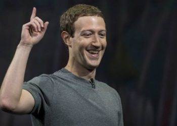 Против основателя Facebook начали расследование