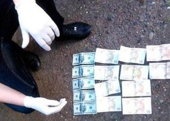 В Черновицкой области на взятке был задержан полковник полиции