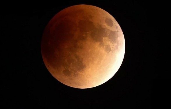 затмение Луны