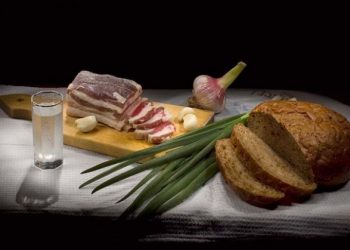 У вересні подорожчав хліб, масло та горілка